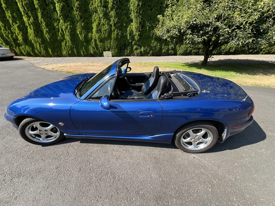 1999 Mazda NB MX-5 Miata - Image 6 of 31