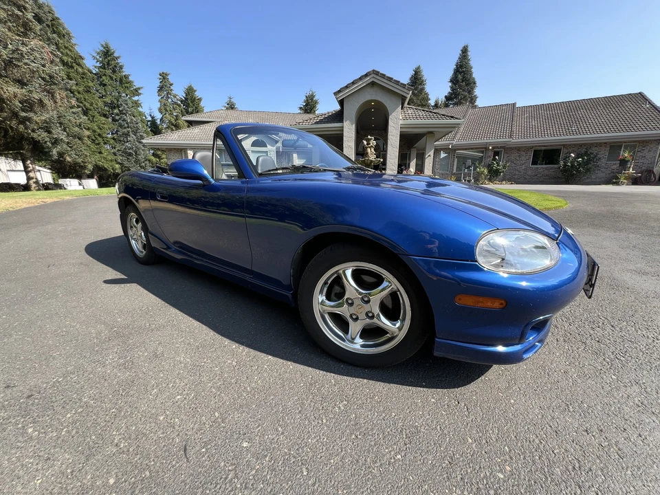 1999 Mazda NB MX-5 Miata - Image 2 of 31