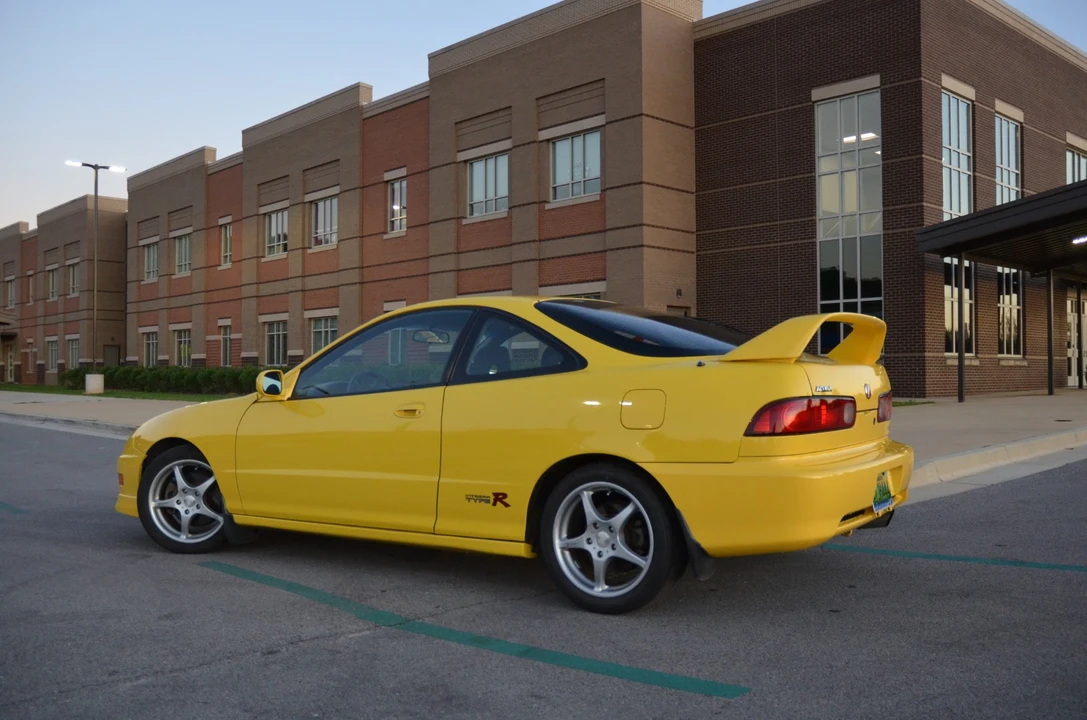2000 Acura Integra Type R 3rd Gen - Image 14 of 31