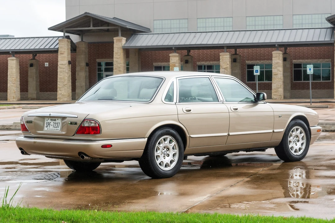 2000 Jaguar X308 XJ - Image 6 of 31