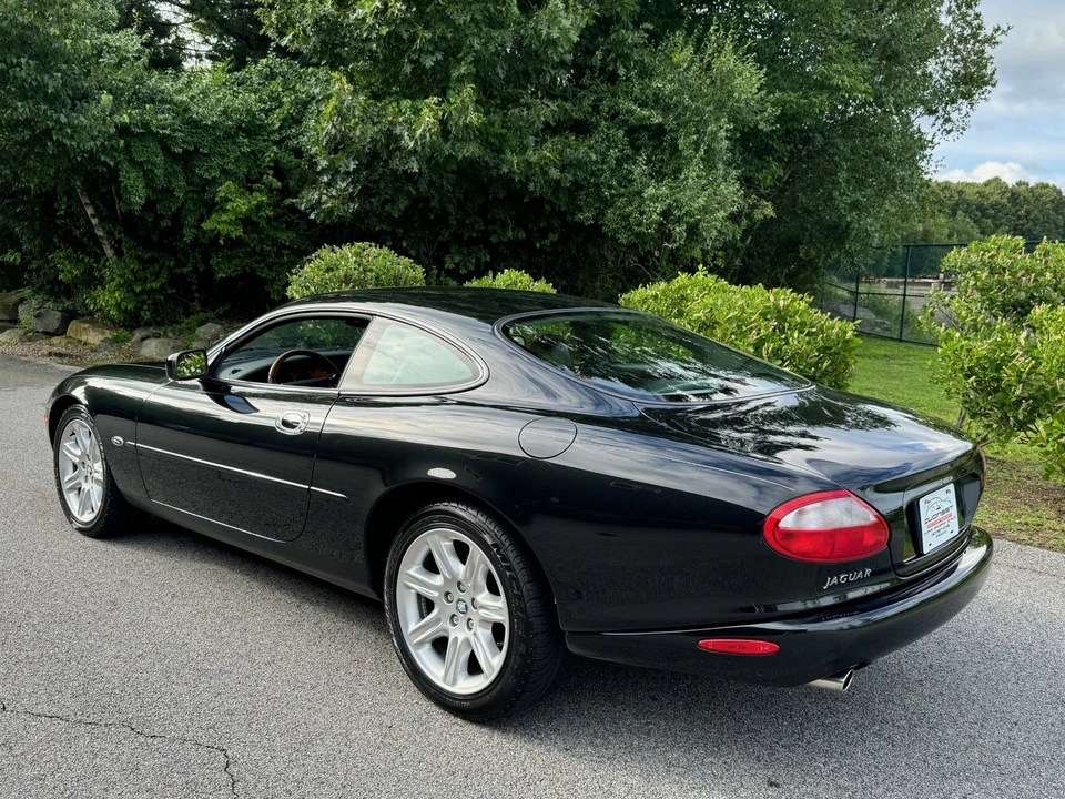 2000 Jaguar X100 XK8 - Image 18 of 31