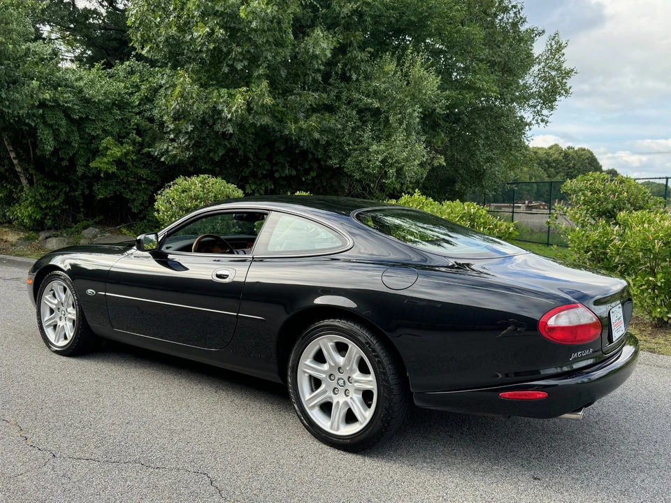 2000 Jaguar X100 XK8 - Image 17 of 31