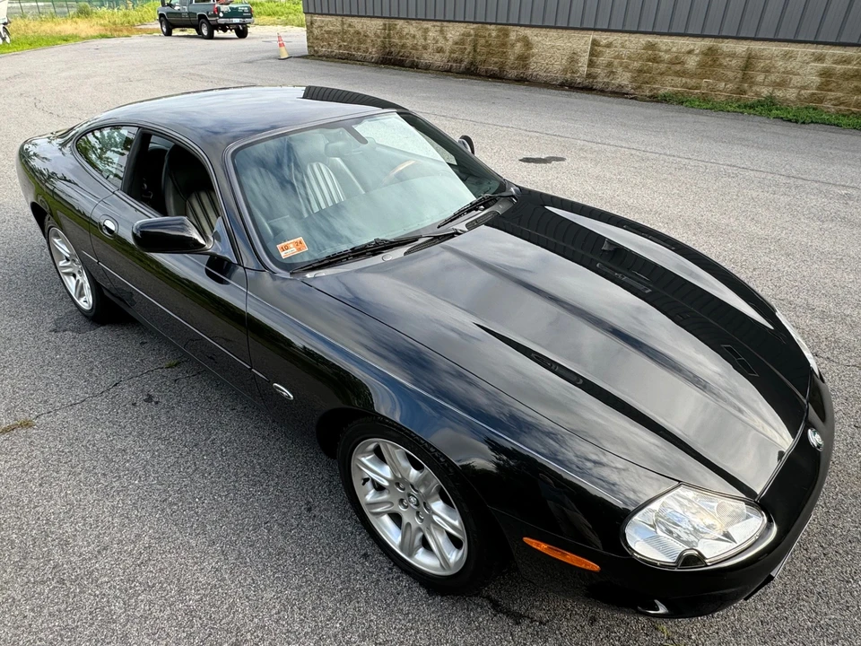 2000 Jaguar X100 XK8 - Image 5 of 31