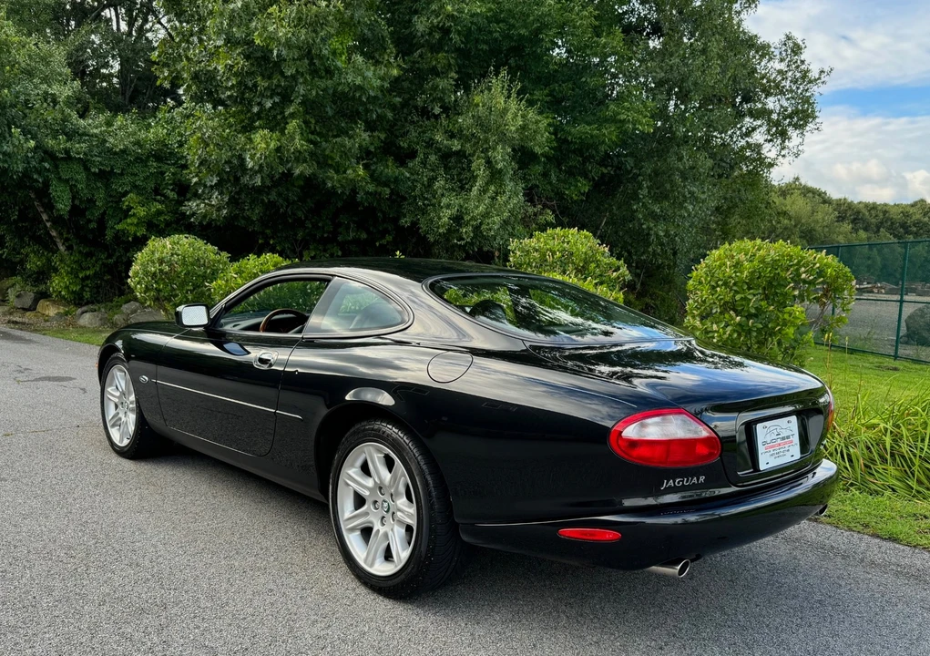 2000 Jaguar X100 XK8 - Image 22 of 31