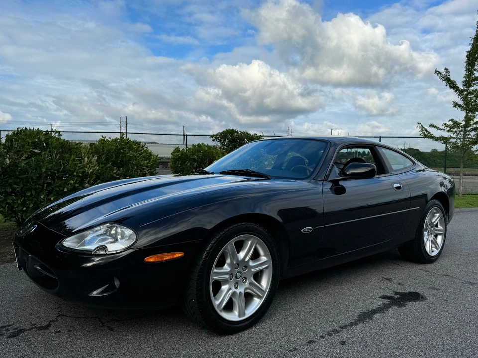 2000 Jaguar X100 XK8 - Image 13 of 31