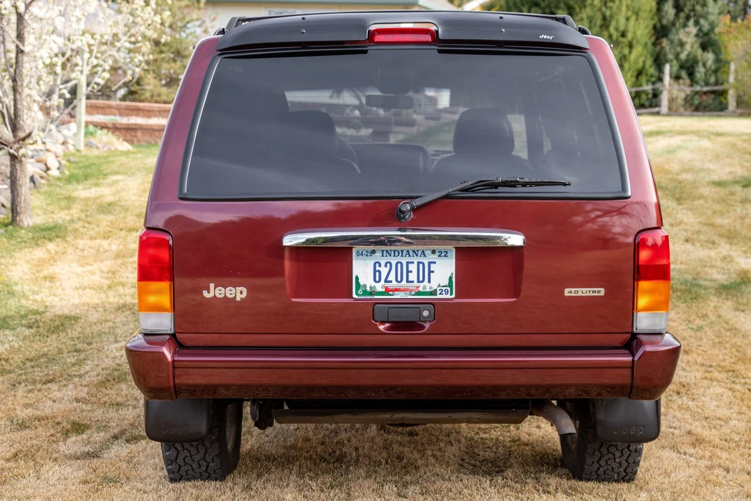2000 Jeep XJ Cherokee - Image 11 of 31