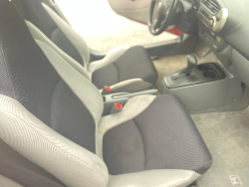 2001 Honda Insight 1st Gen - Image 18 of 31
