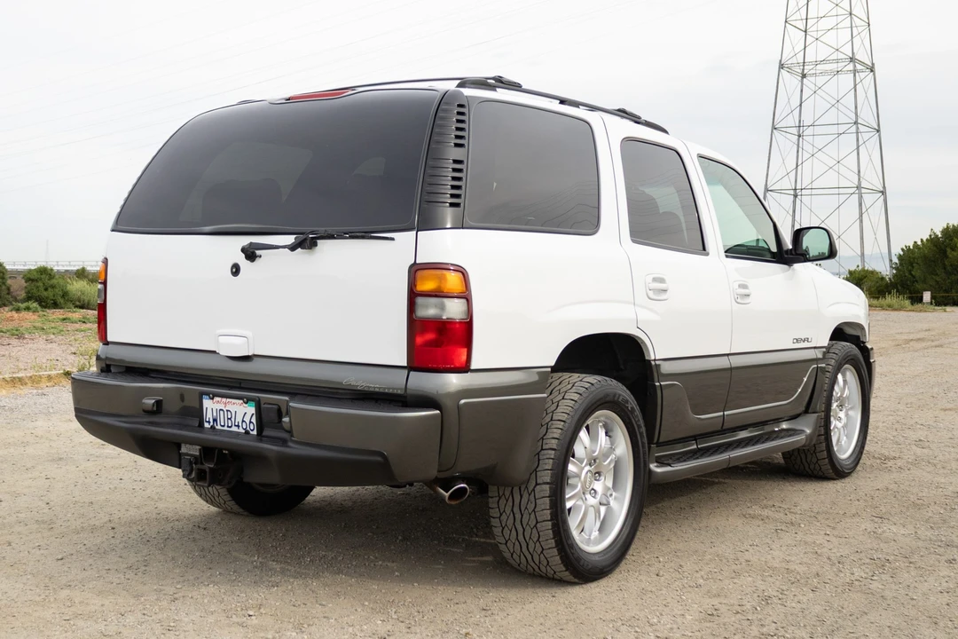 2002 GMC Yukon 2nd Gen - Image 7 of 31