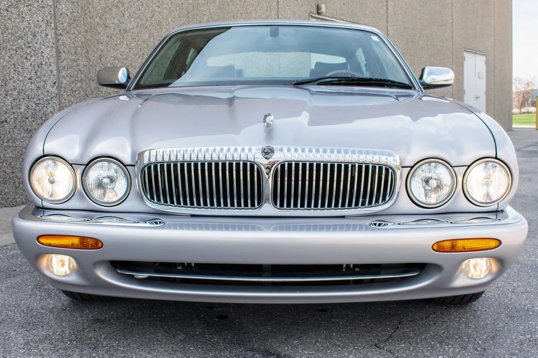 2002 Jaguar X308 XJ - Image 9 of 31