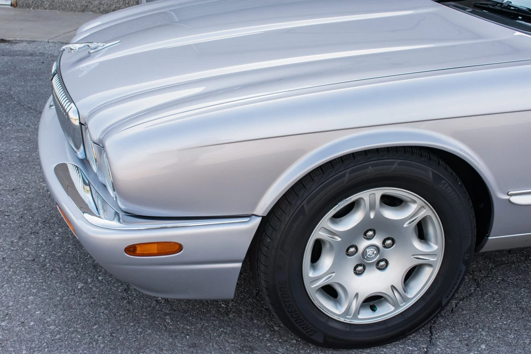 2002 Jaguar X308 XJ - Image 11 of 31