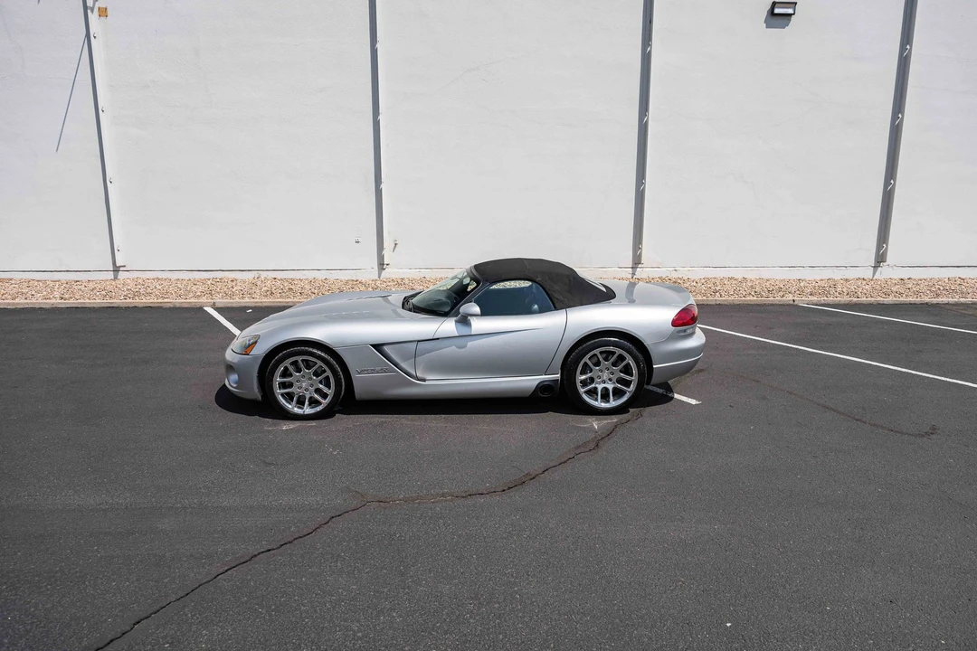 2003 Dodge Viper 3rd Gen - Image 25 of 31