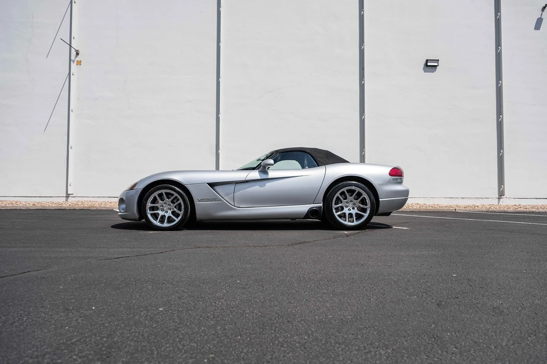 2003 Dodge Viper 3rd Gen - Image 26 of 31