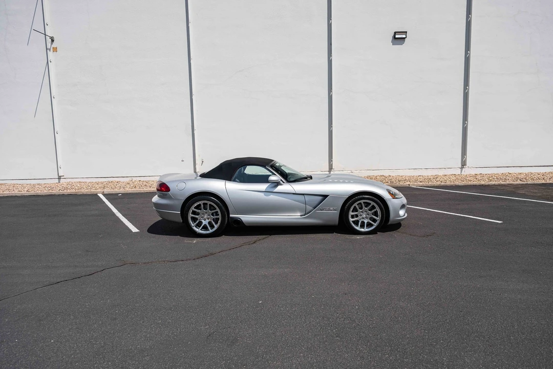 2003 Dodge Viper 3rd Gen - Image 18 of 31