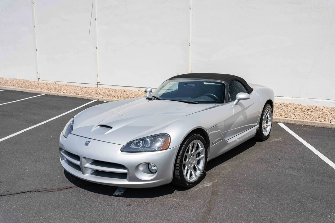 2003 Dodge Viper 3rd Gen - Image 9 of 31