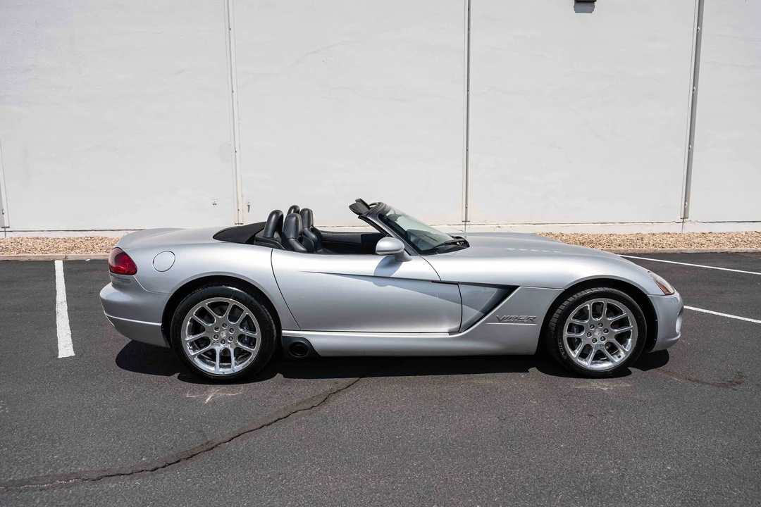 2003 Dodge Viper 3rd Gen - Image 3 of 31