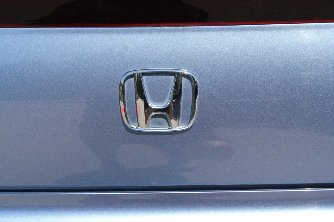2003 Honda AP1 S2000 - Image 25 of 31