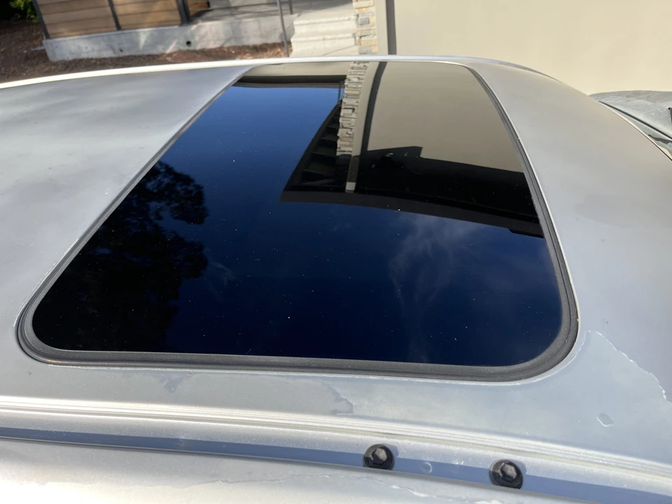 2003 Lexus IS 1st Gen - Image 14 of 31