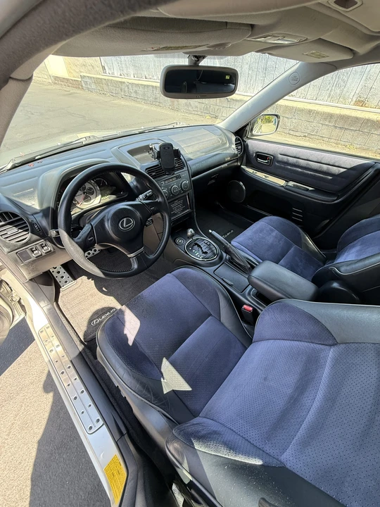 2003 Lexus IS 1st Gen - Image 26 of 31