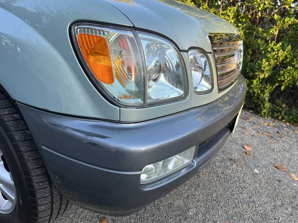 2003 Lexus LX 2nd Gen - Image 30 of 31