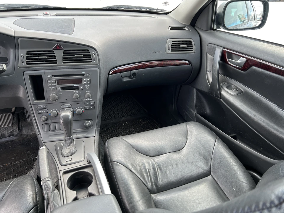 2003 Volvo V70 XC/XC70 2nd Gen - Image 21 of 31
