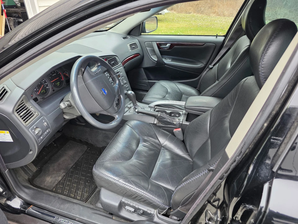 2003 Volvo V70 XC/XC70 2nd Gen - Image 14 of 31
