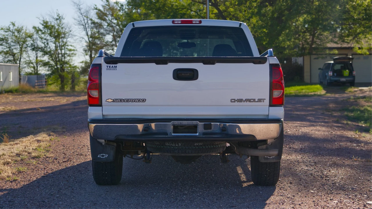 2004 Chevrolet Silverado 1st Gen - Image 5 of 31