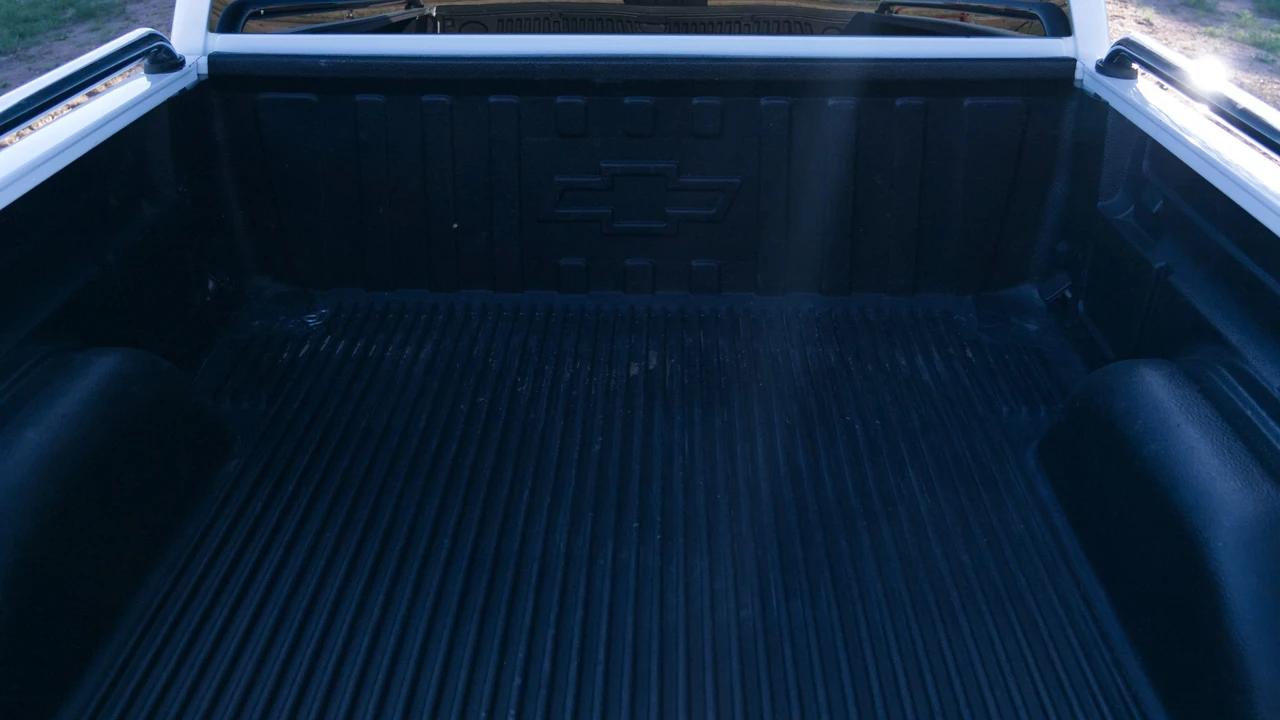 2004 Chevrolet Silverado 1st Gen - Image 27 of 31