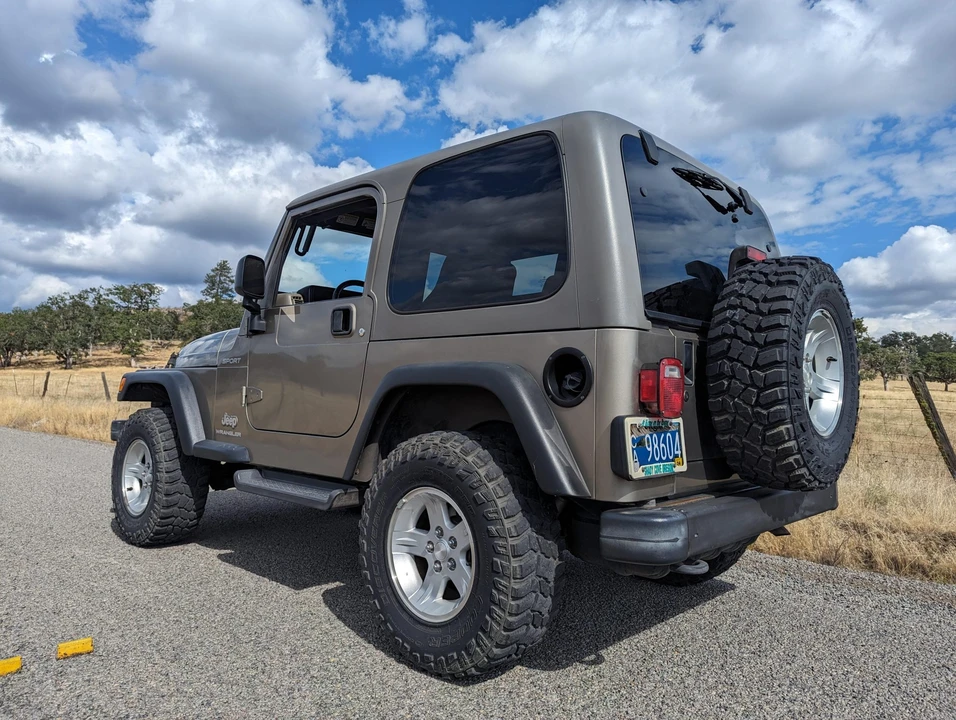 2004 Jeep TJ Wrangler - Image 9 of 31