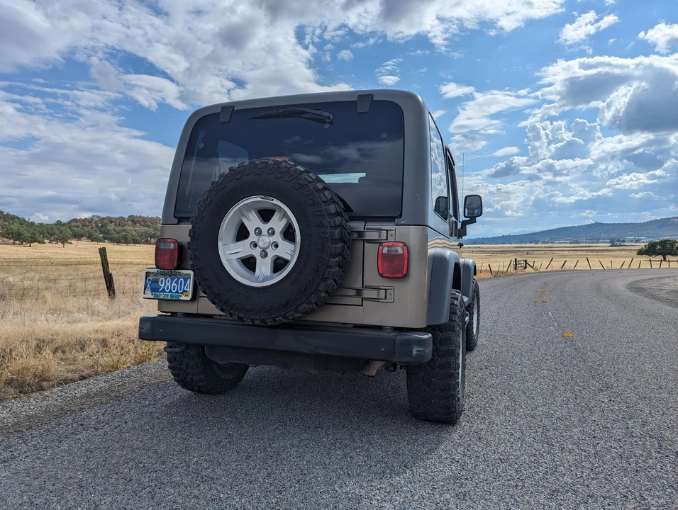 2004 Jeep TJ Wrangler - Image 7 of 31