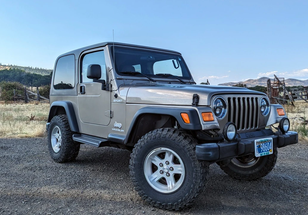 2004 Jeep TJ Wrangler - Image 15 of 31