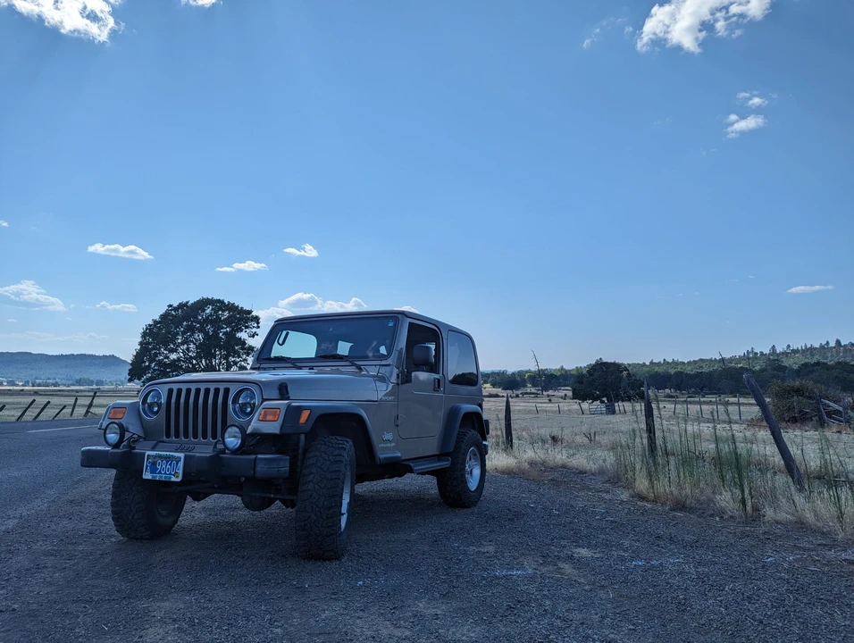 2004 Jeep TJ Wrangler - Image 21 of 31