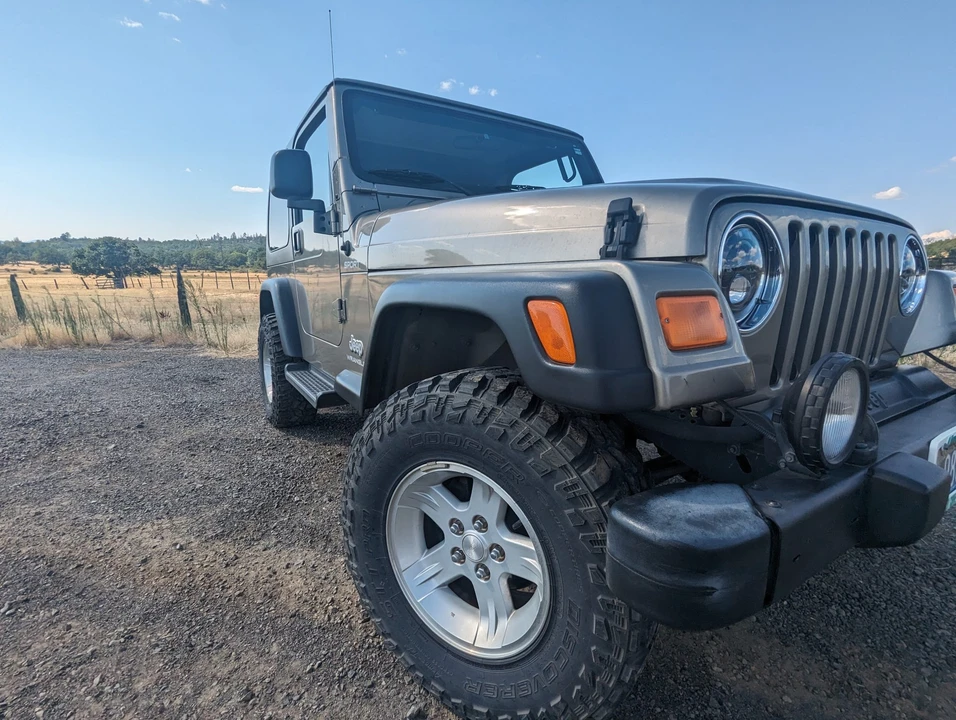 2004 Jeep TJ Wrangler - Image 14 of 31