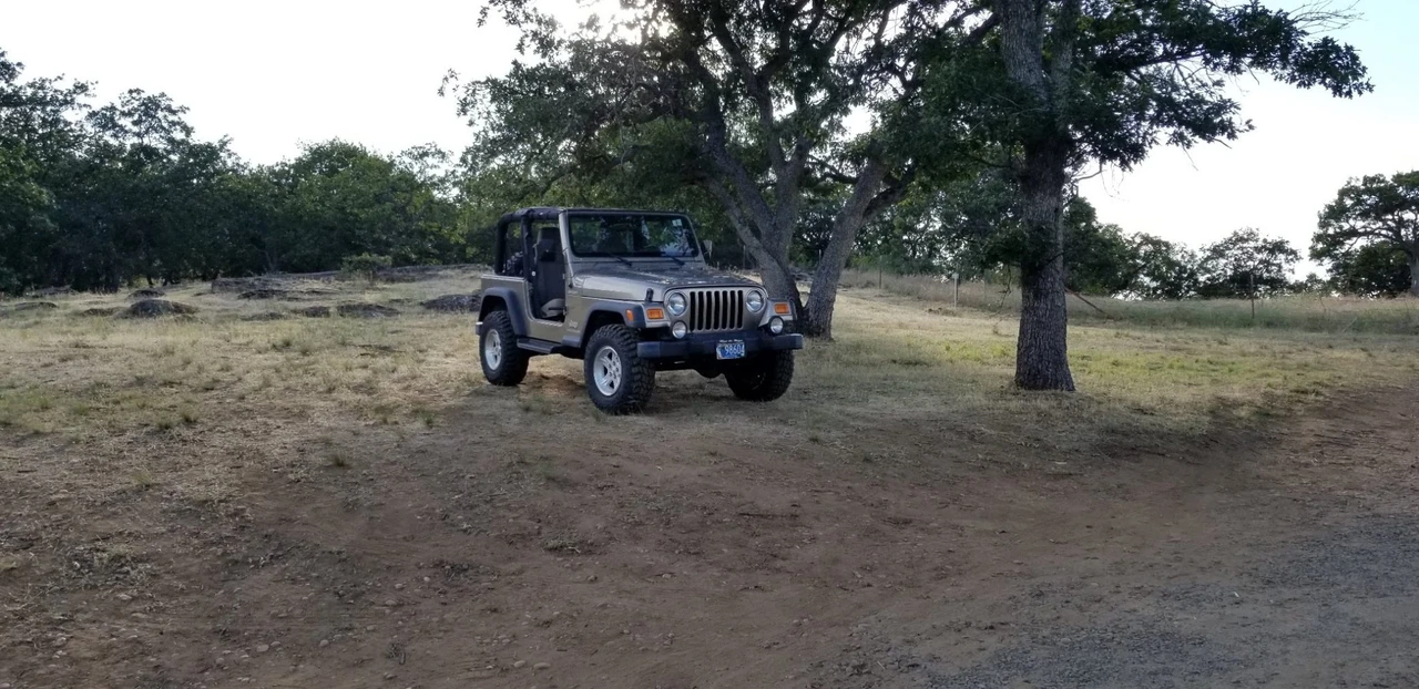 2004 Jeep TJ Wrangler - Image 22 of 31