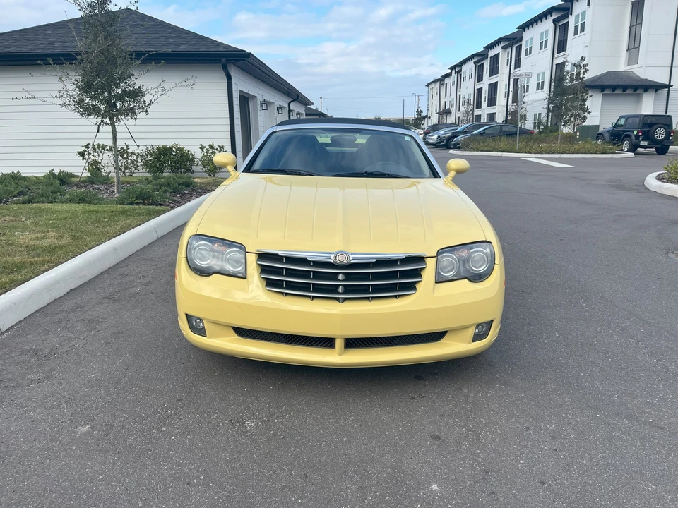 2005 Chrysler Crossfire - Image 17 of 31