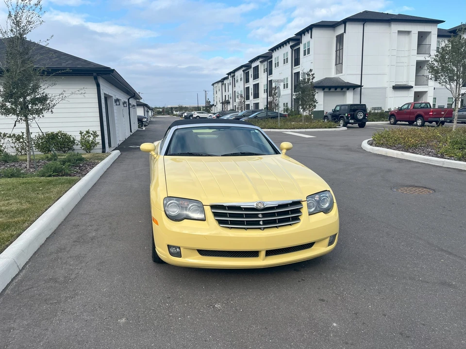 2005 Chrysler Crossfire - Image 16 of 31