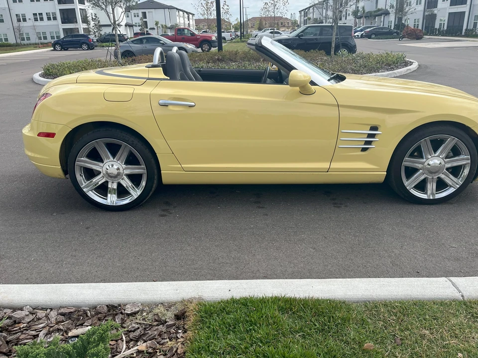2005 Chrysler Crossfire - Image 21 of 31