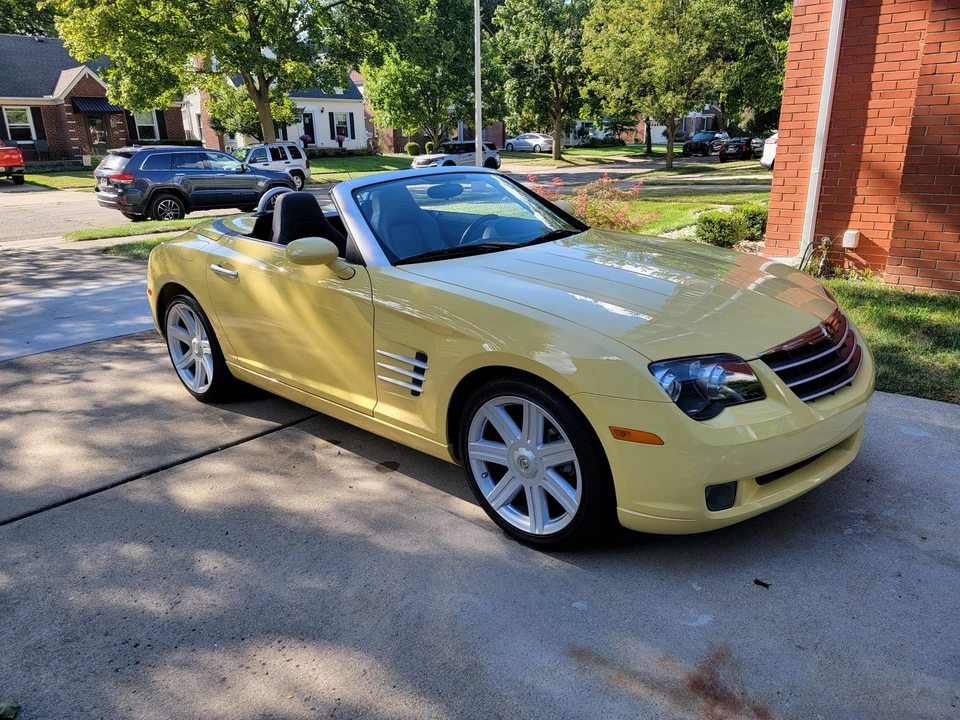2005 Chrysler Crossfire - Image 14 of 31