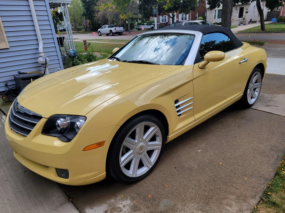 2005 Chrysler Crossfire - Image 5 of 31