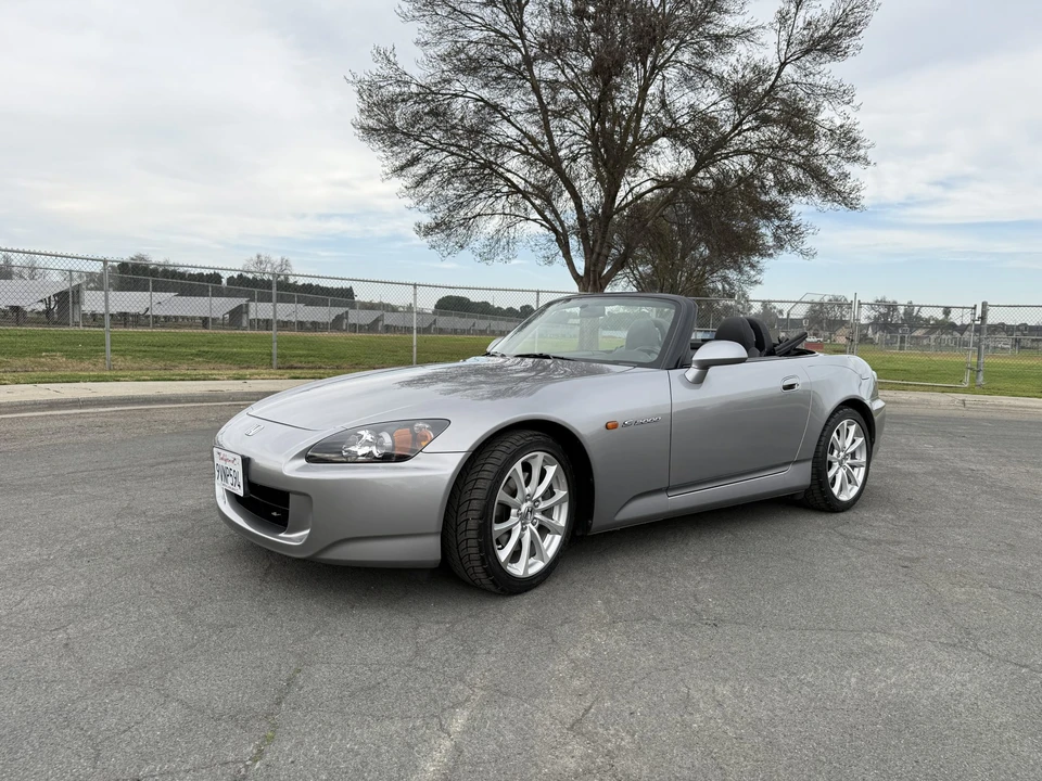 2006 Honda AP2 S2000 - Image 9 of 31