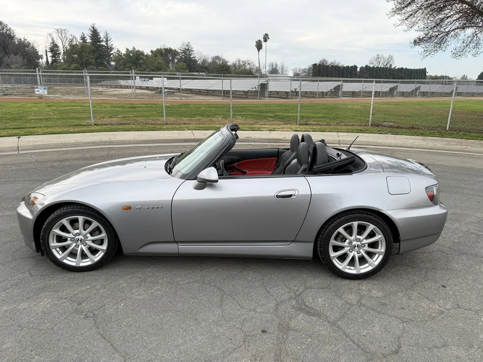 2006 Honda AP2 S2000 - Image 10 of 31