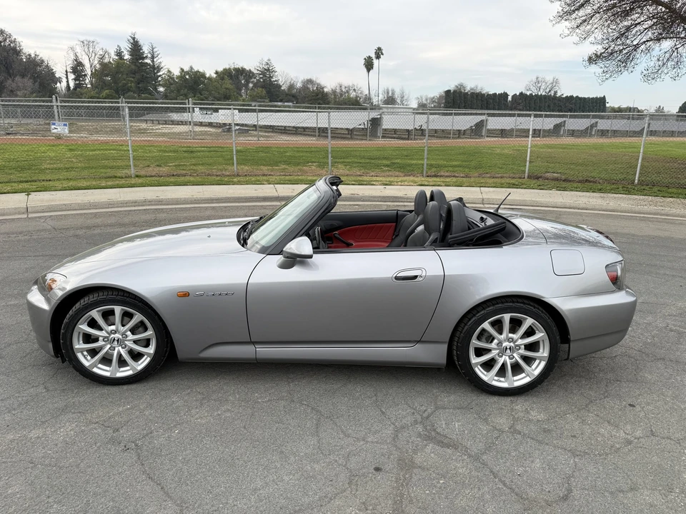 2006 Honda AP2 S2000 - Image 11 of 31