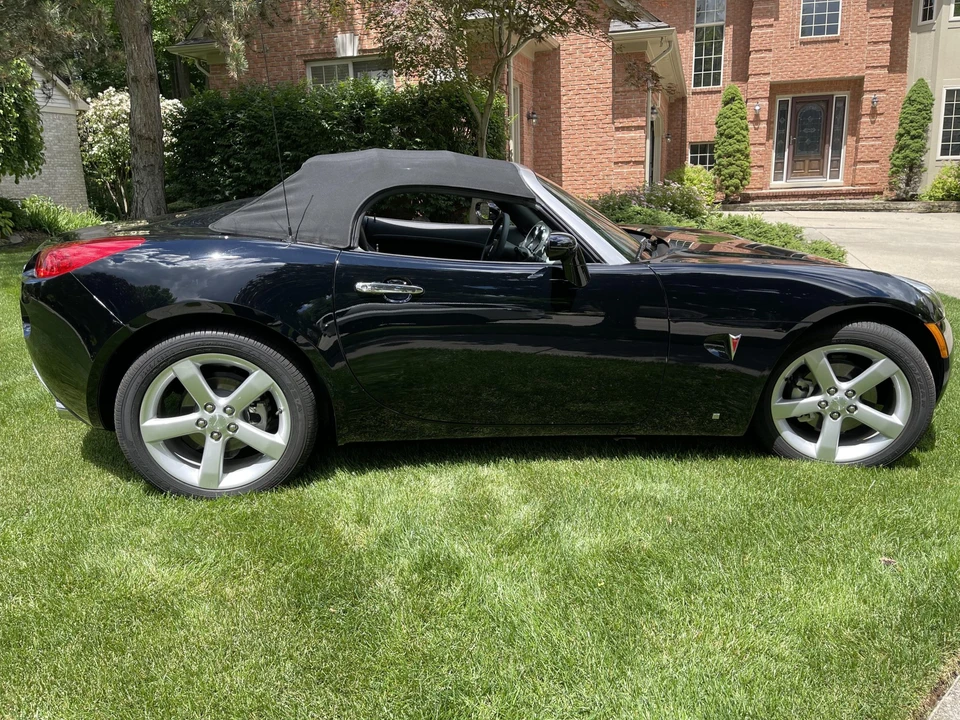 2006 Pontiac Solstice - Image 10 of 31