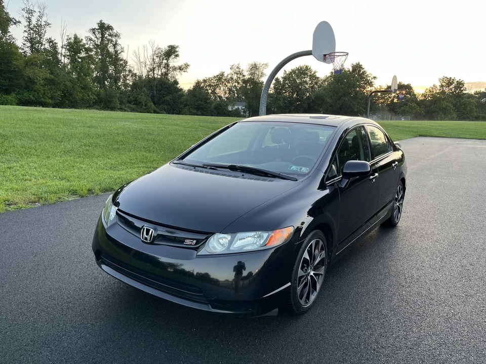 2007 Honda Civic Si 8th Gen - Image 2 of 31