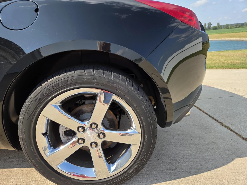 2007 Pontiac Solstice GXP - Image 28 of 31
