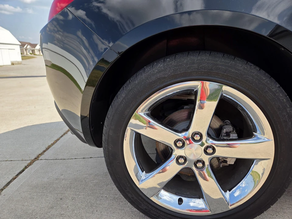 2007 Pontiac Solstice GXP - Image 24 of 31