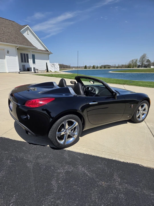 2007 Pontiac Solstice GXP - Image 7 of 31