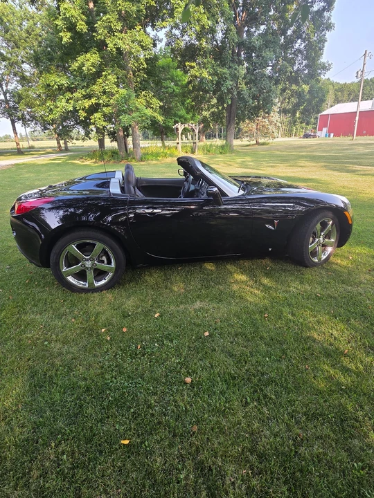 2007 Pontiac Solstice GXP - Image 8 of 31