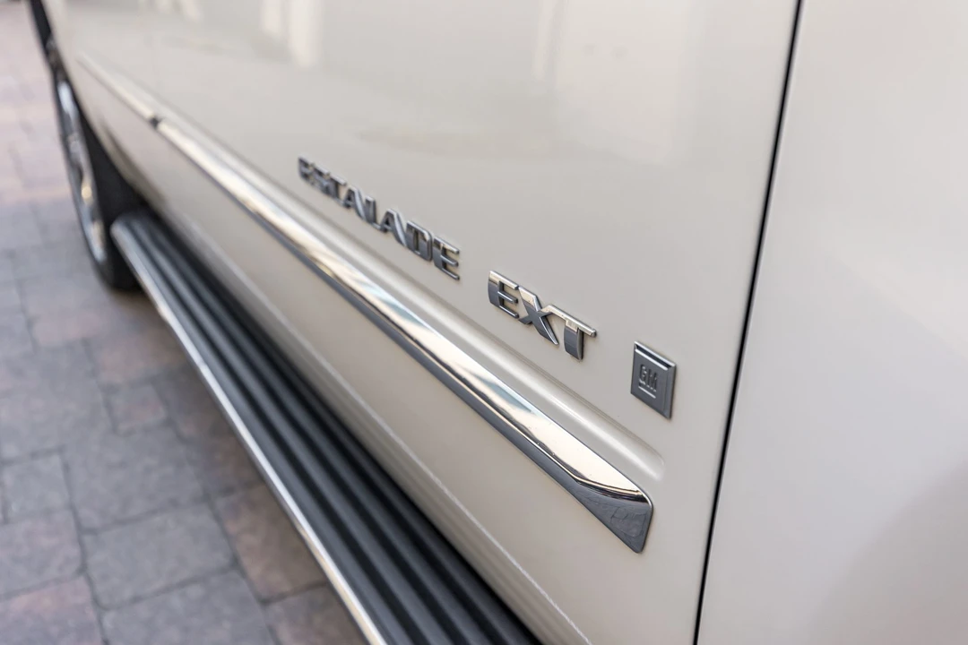 2008 Cadillac Escalade & EXT 3rd Gen - Image 30 of 31