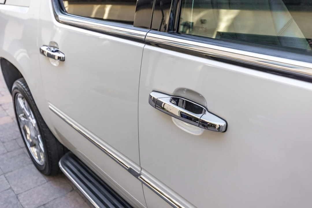 2008 Cadillac Escalade & EXT 3rd Gen - Image 10 of 31