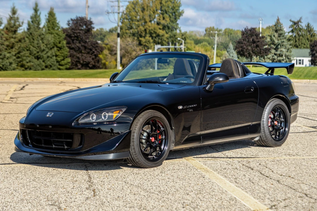 2008 Honda AP2 S2000 - Image 2 of 31
